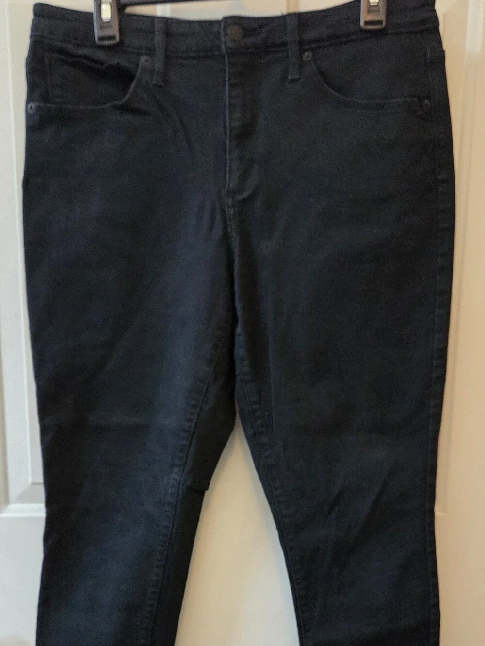 Universal Thread Women's Black Stretch Skinny Jeans